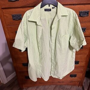 Roundtree & Yorke Light Green Checkered Shirt